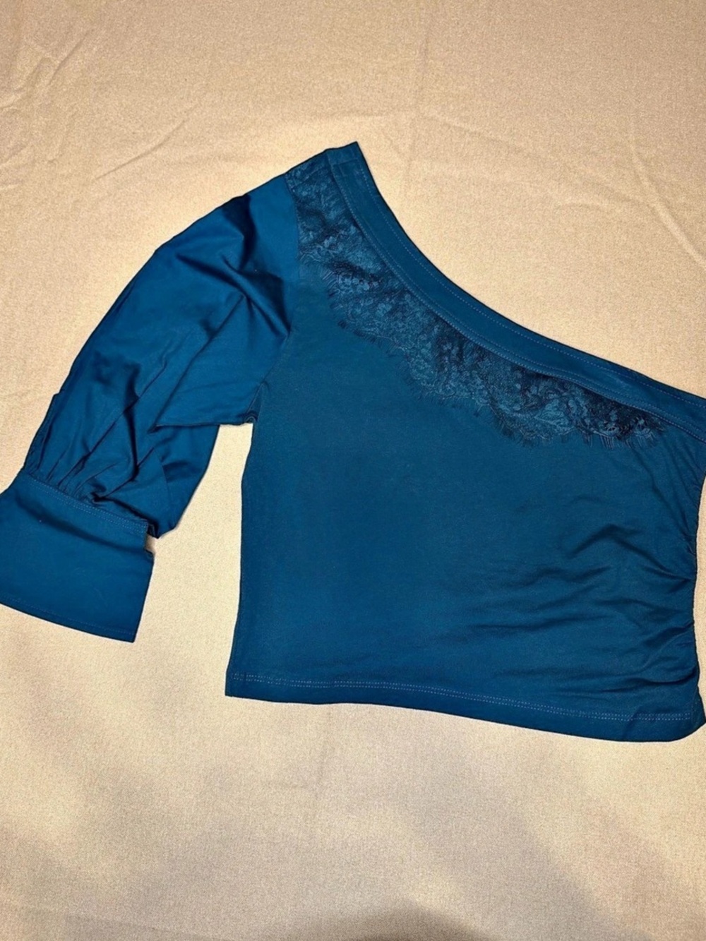 Anthropologie Sculpt Knit Top One-Shoulder Crop Top in Blue Size Medium NWT